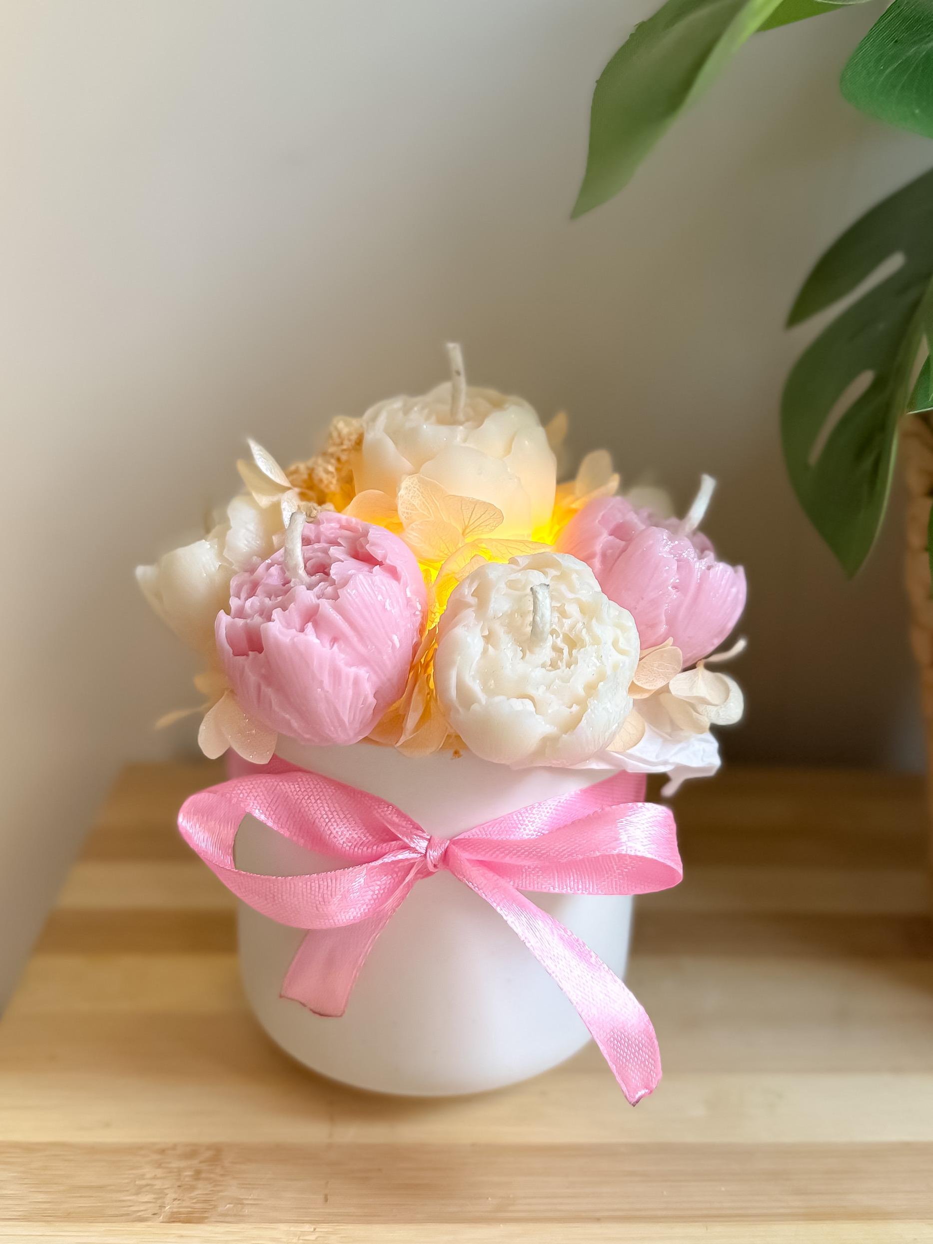 Blush Bloom – Candle with Light!